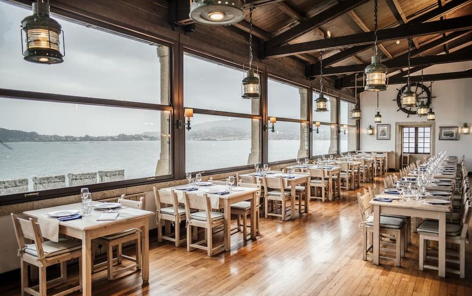 レストラン 写真