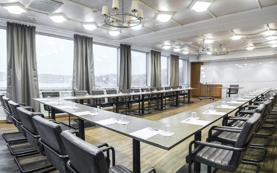 コンファレンスルーム 写真