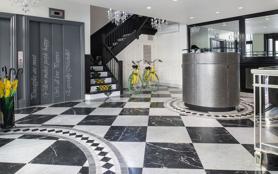 フロントデスク 写真