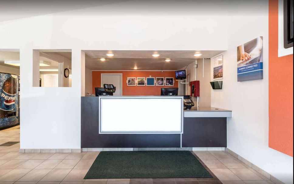 フロントデスク 写真