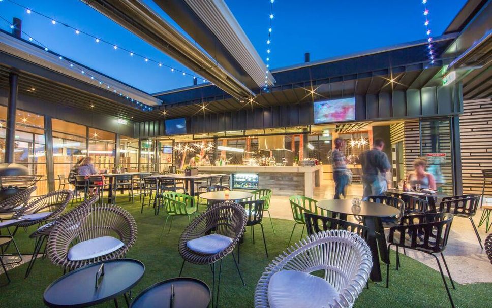 レストラン 写真