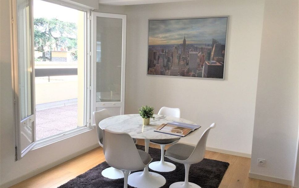 ダイニングルーム 写真