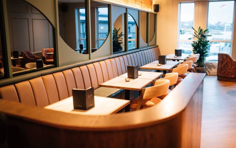 レストラン 写真