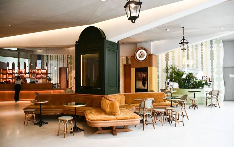 レストラン 写真