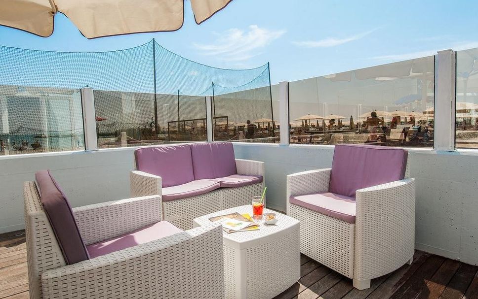 バルコニー 写真