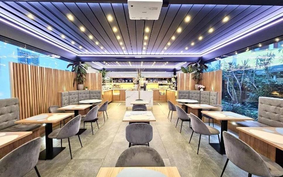 レストラン 写真