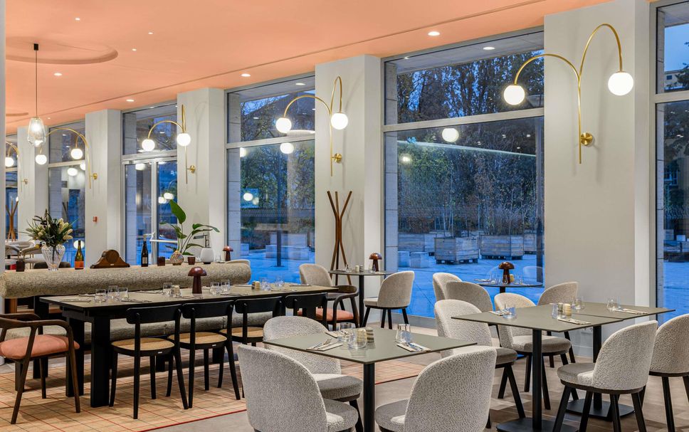 レストラン 写真