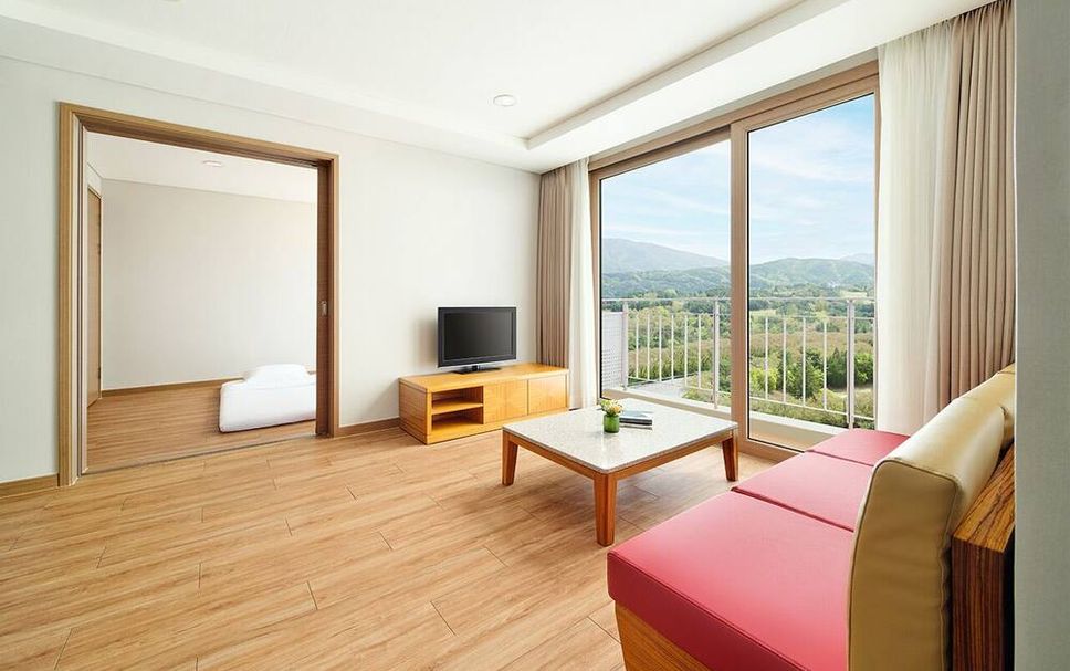 リビングルーム 写真