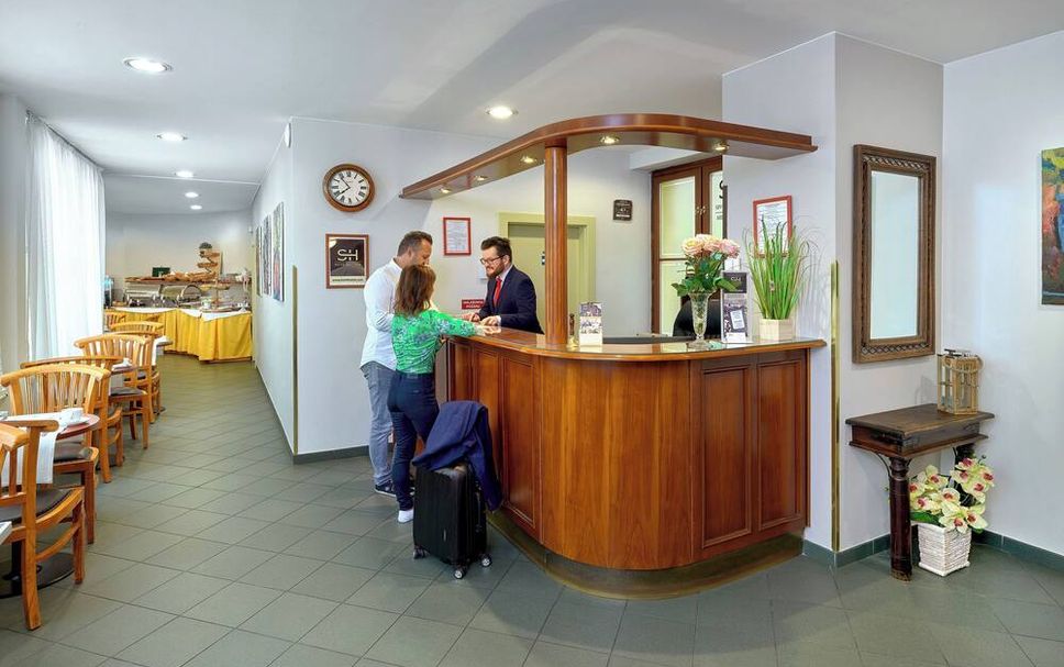 フロントデスク 写真