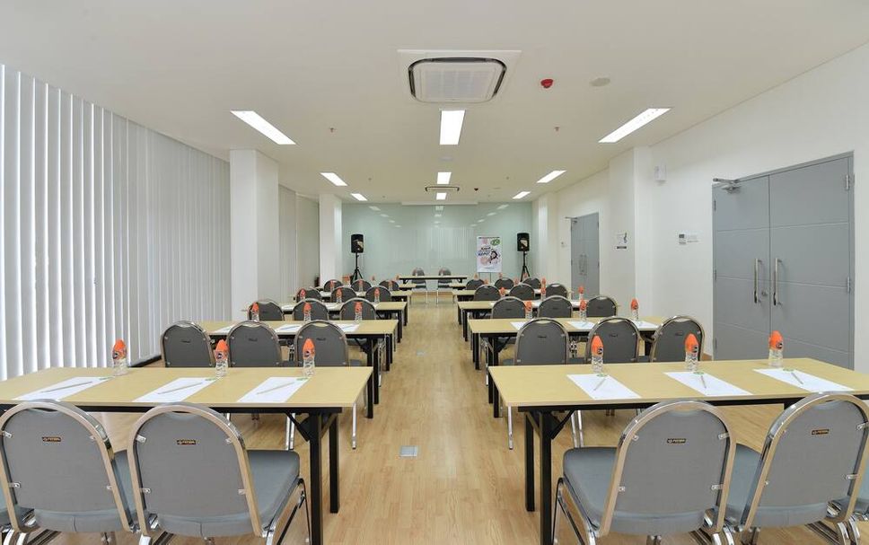 コンファレンスルーム 写真