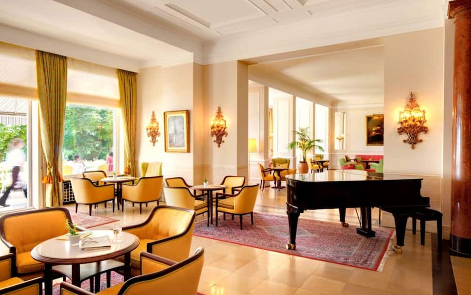 レストラン 写真