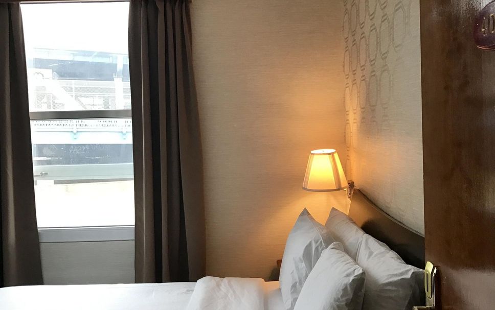 寝室 写真