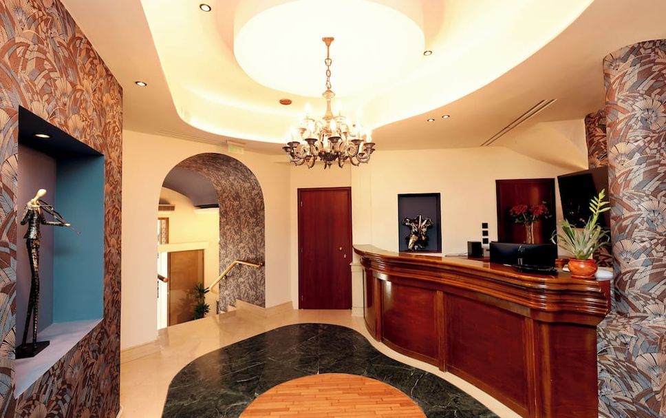 フロントデスク 写真