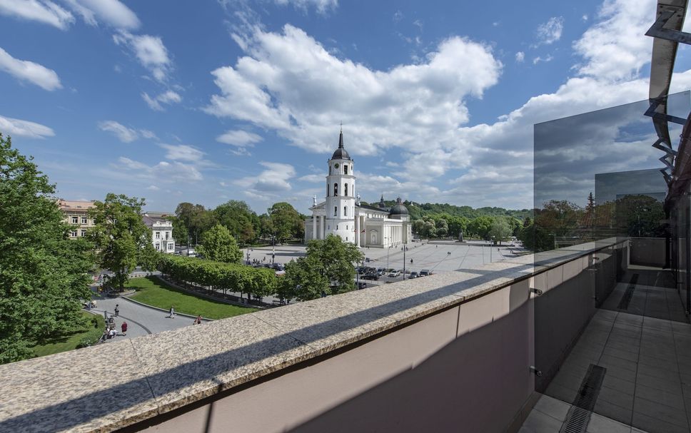 バルコニー 写真