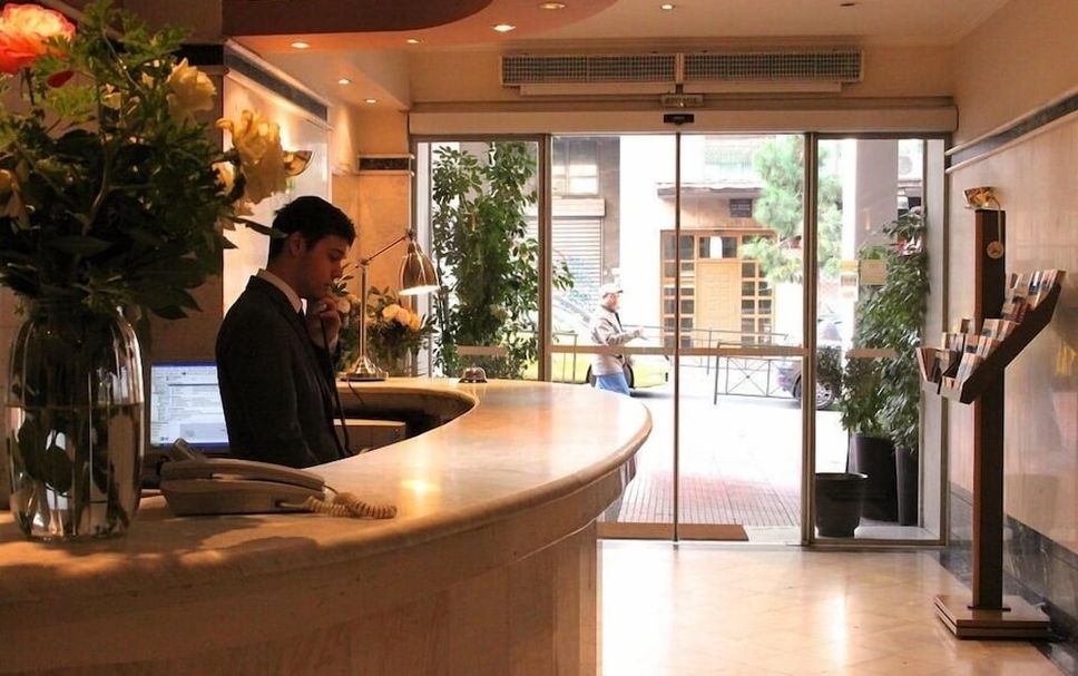 フロントデスク 写真