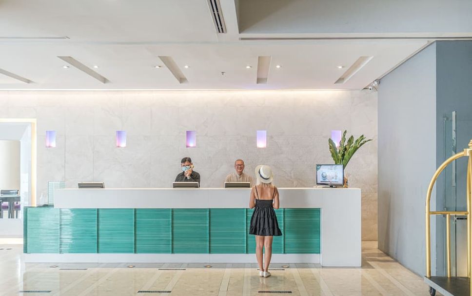 フロントデスク 写真