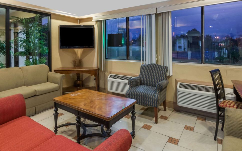 リビングルーム 写真