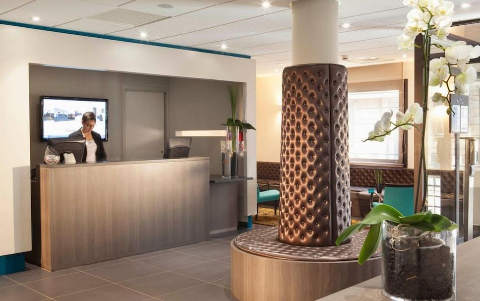 フロントデスク 写真