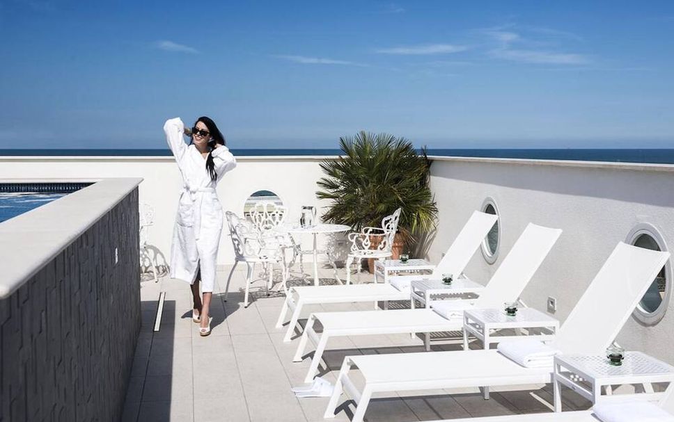 バルコニー 写真