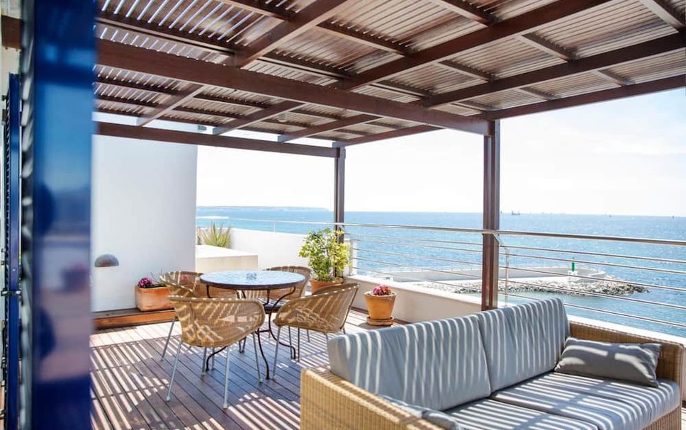 バルコニー 写真