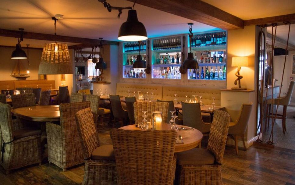 レストラン 写真