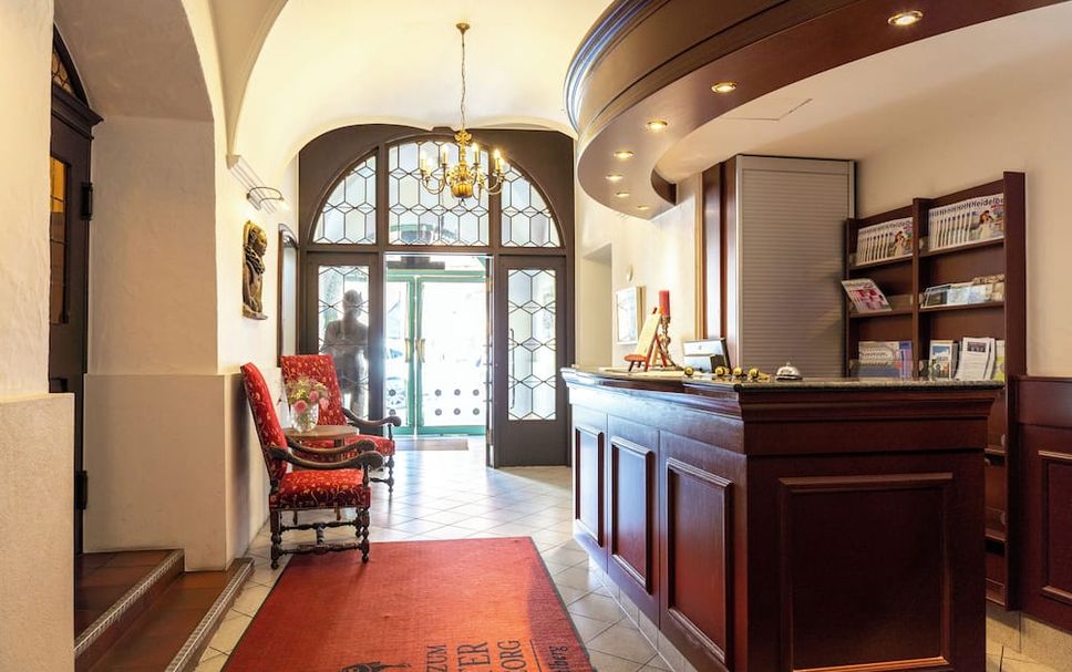 フロントデスク 写真