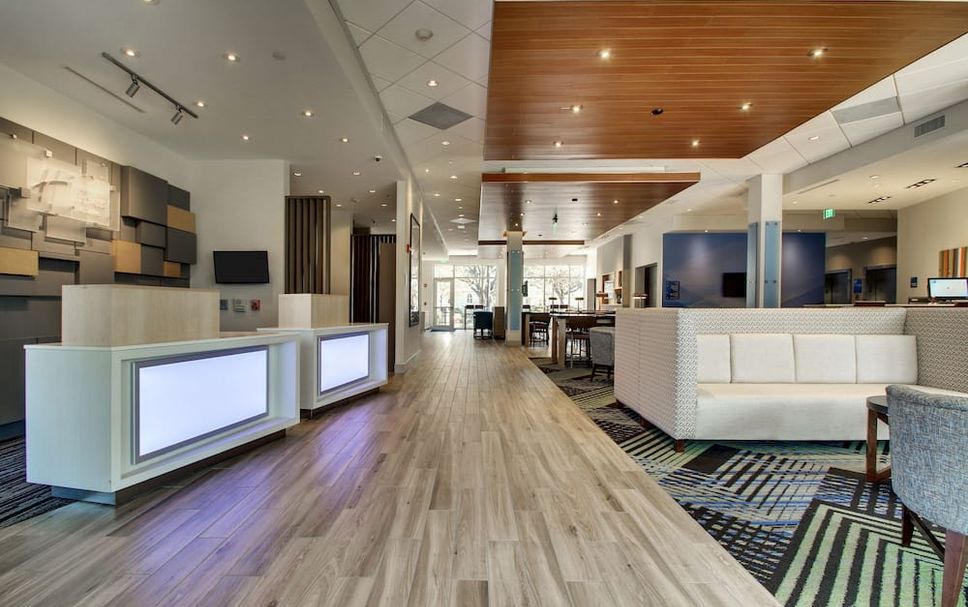 フロントデスク 写真