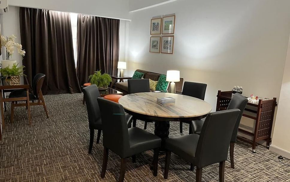 ダイニングルーム 写真