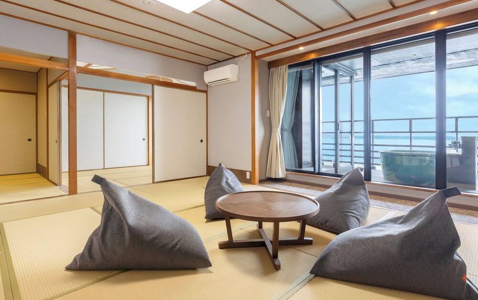 リビングルーム 写真