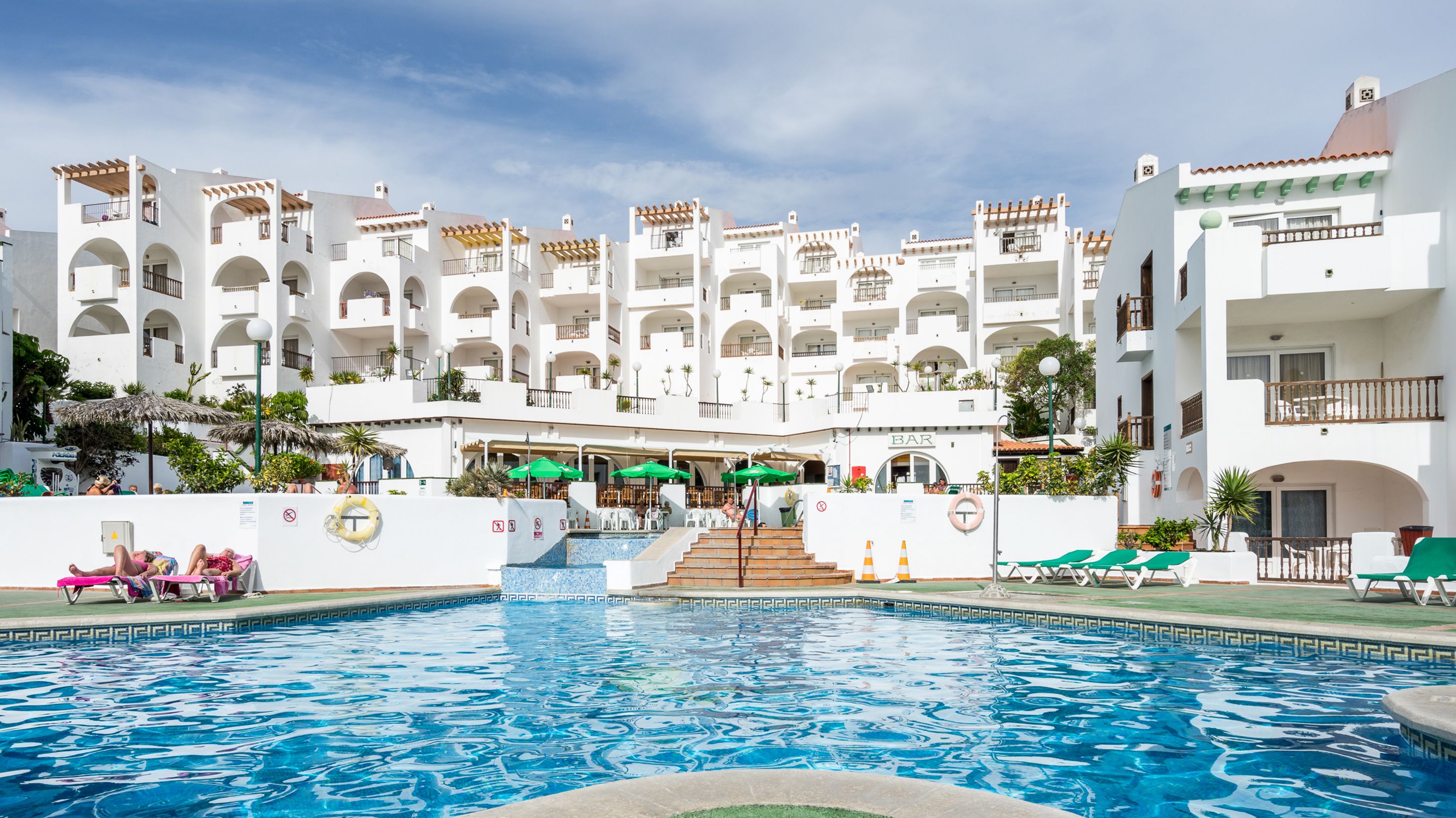 プール 写真