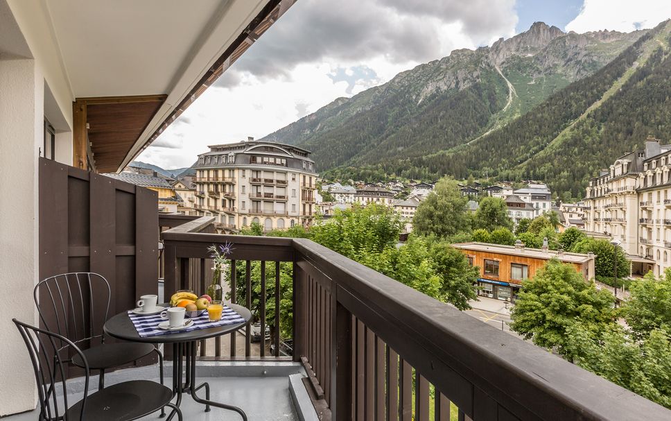 バルコニー 写真