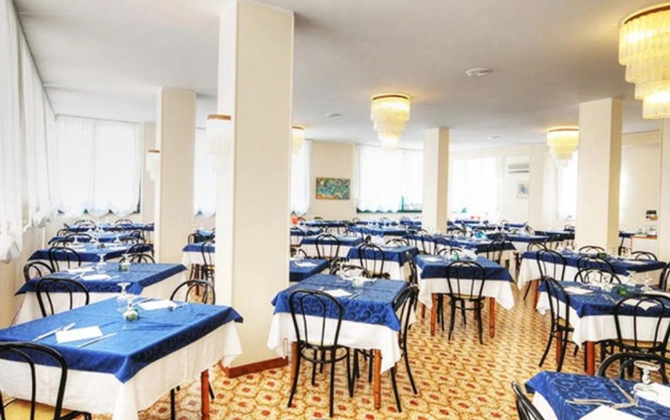 レストラン 写真