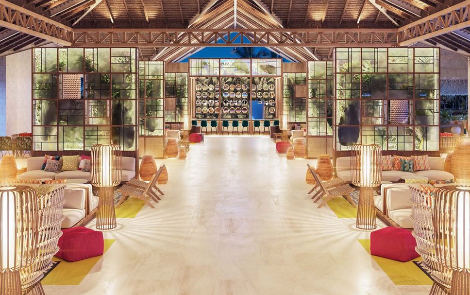 ホテルのエントランス 写真