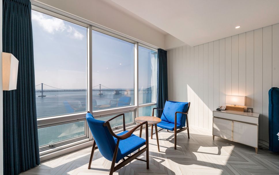 バルコニー 写真