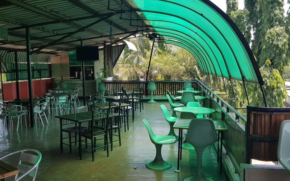 レストラン 写真