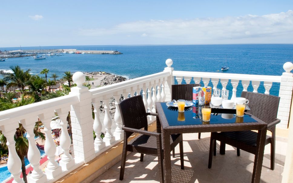 バルコニー 写真