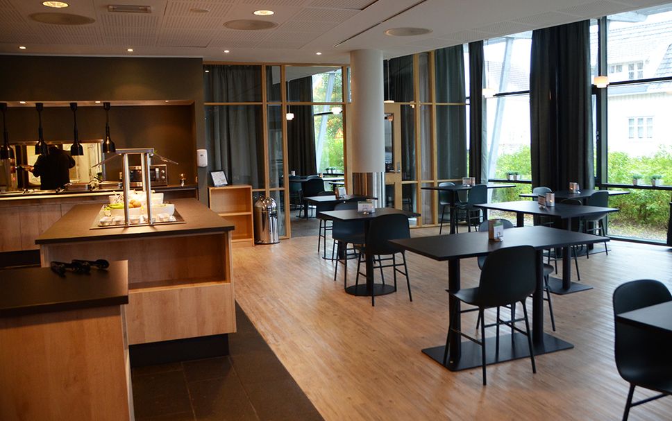 ダイニングルーム 写真