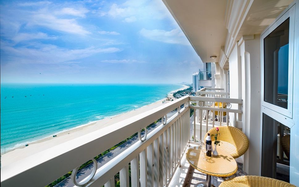 バルコニー 写真