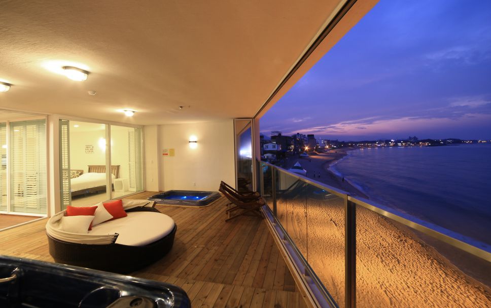 バルコニー 写真