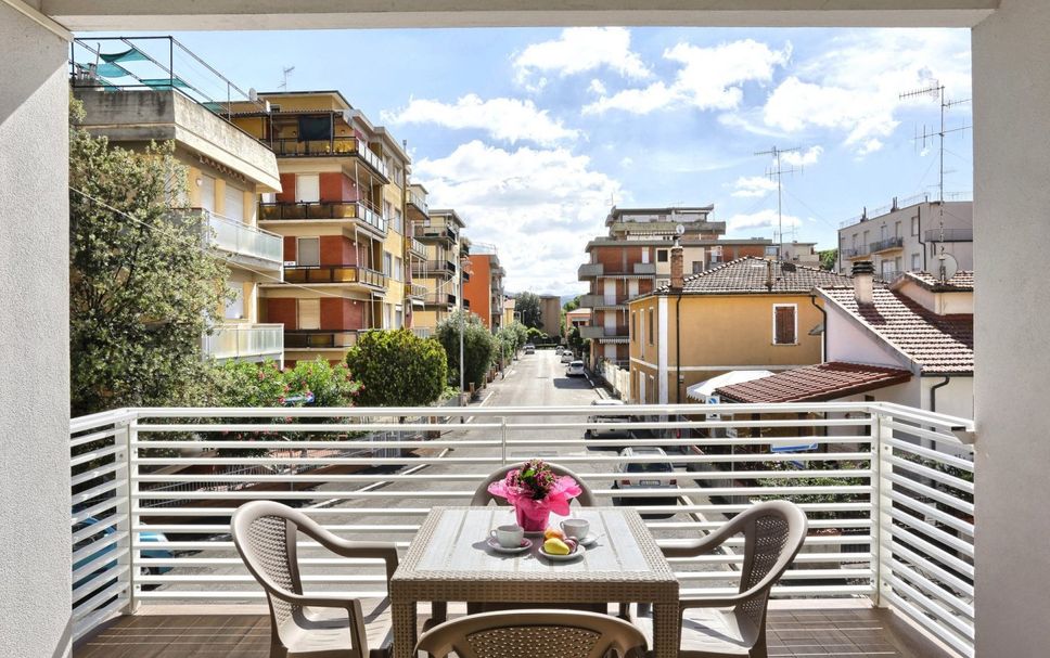 バルコニー 写真