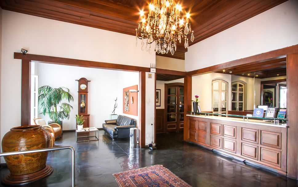 フロントデスク 写真