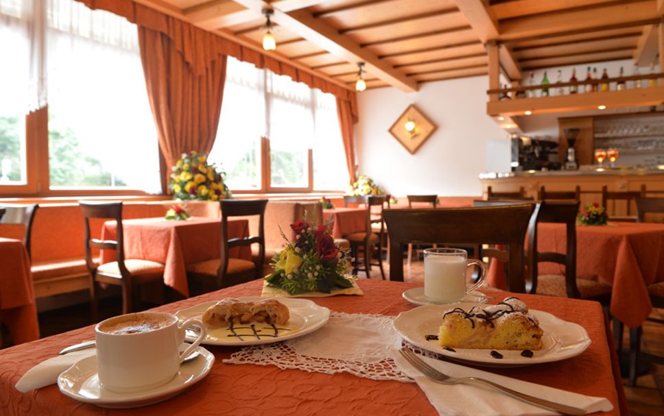 レストラン 写真