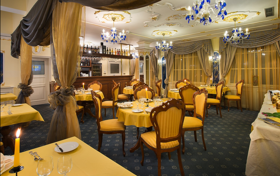 レストラン 写真