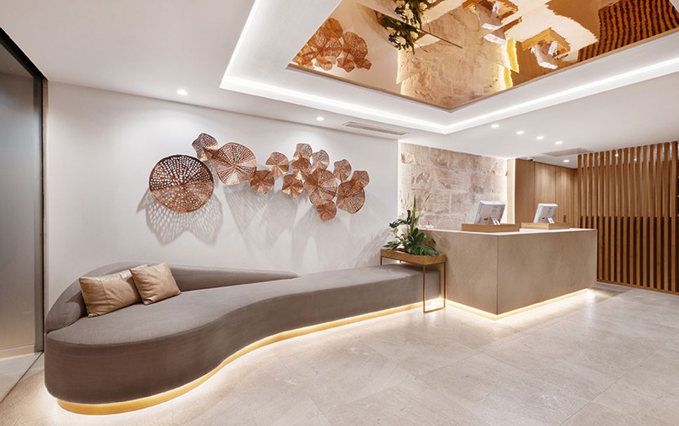 フロントデスク 写真