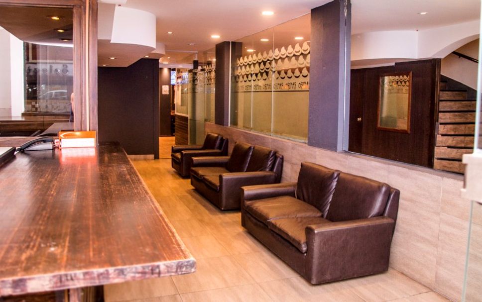 フロントデスク 写真